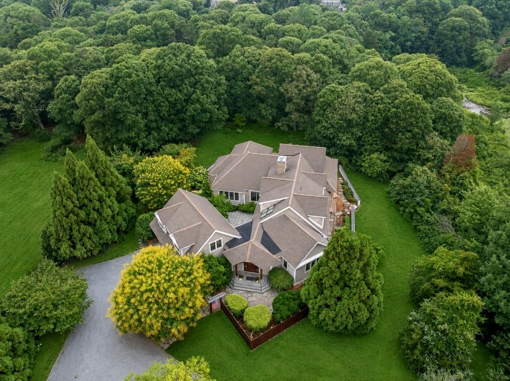 46 Beach Rd, Orleans MA 02653