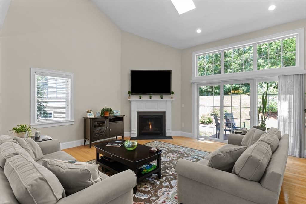 166 Walden Way # 166, Milford MA 01757 photo 18