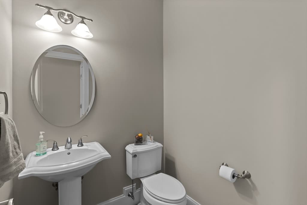 166 Walden Way # 166, Milford MA 01757 photo 8