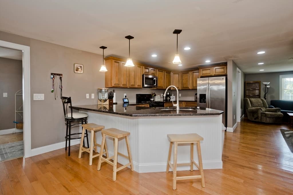 1075 Main St, Agawam MA 01001 photo 6