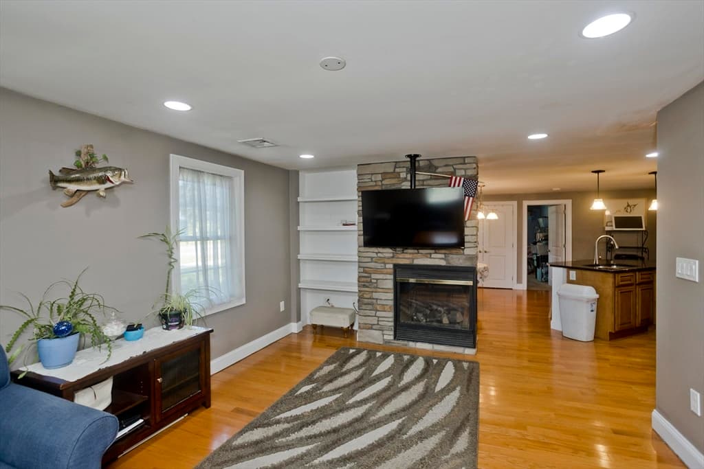 1075 Main St, Agawam MA 01001 photo 12