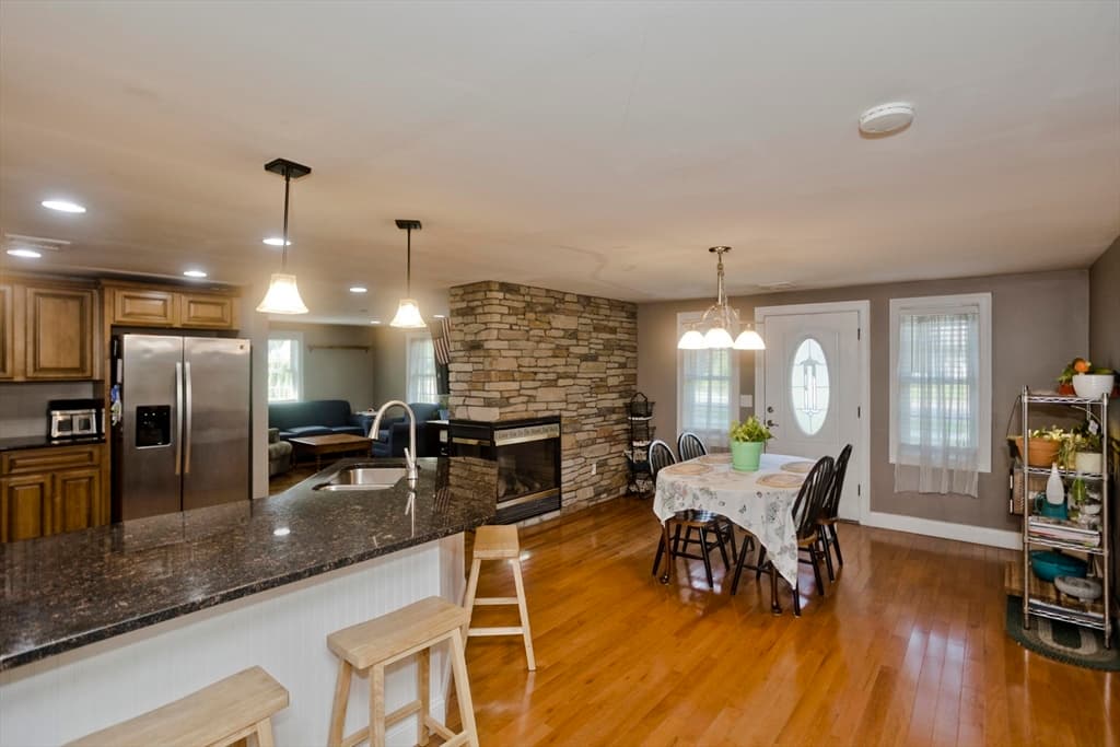 1075 Main St, Agawam MA 01001 photo 7