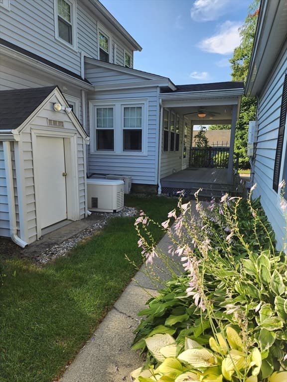 39 Everett Ave, Webster MA 01570 photo 6