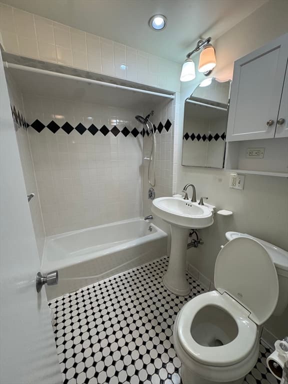 1734 Commonwealth Ave # 1, Boston MA 02135 photo 9