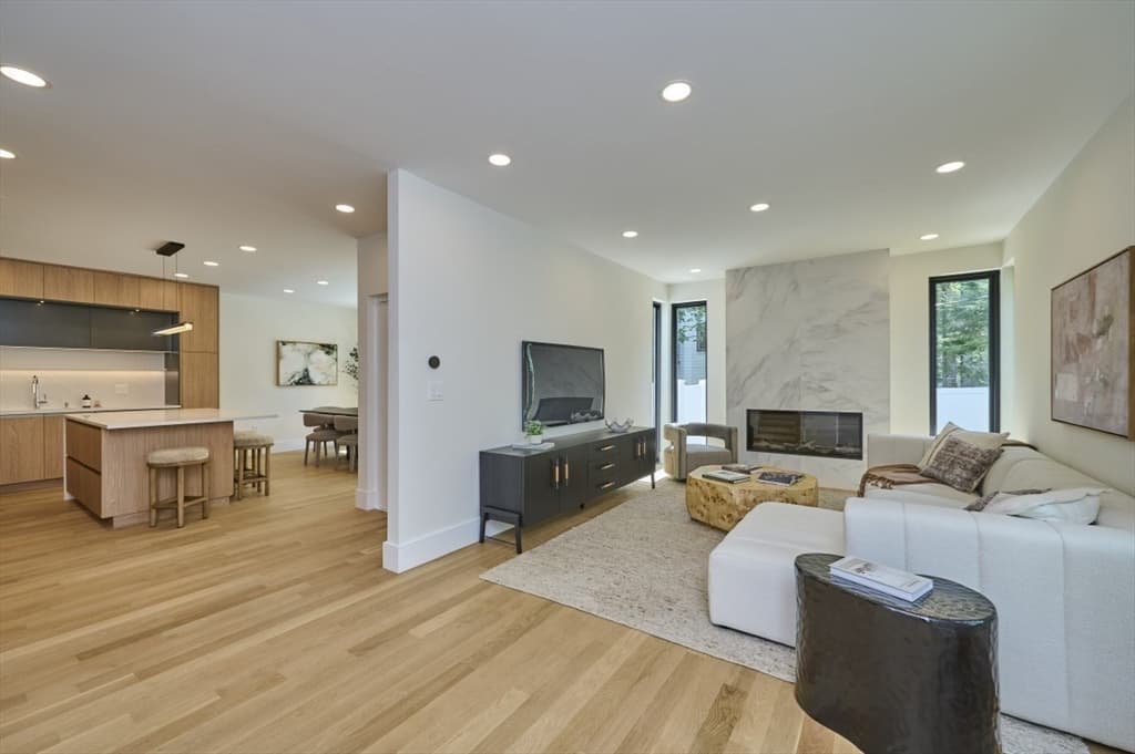 123 Fuller # B, Brookline MA 02446 photo 7