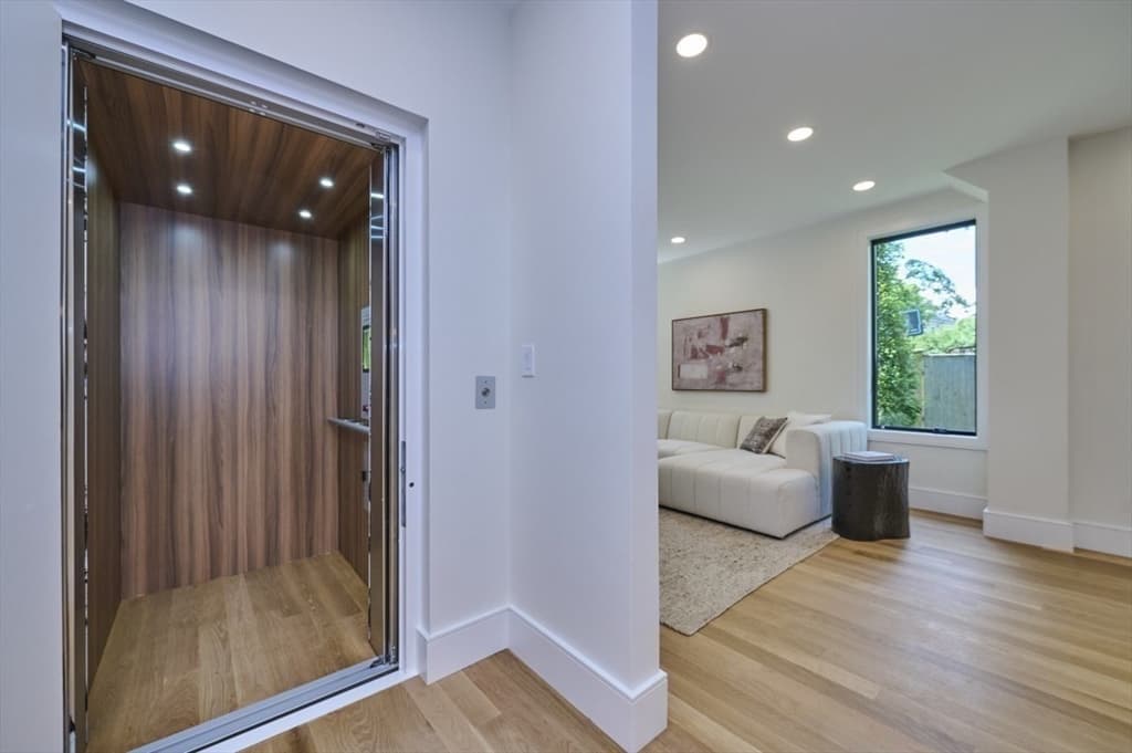 123 Fuller # B, Brookline MA 02446
