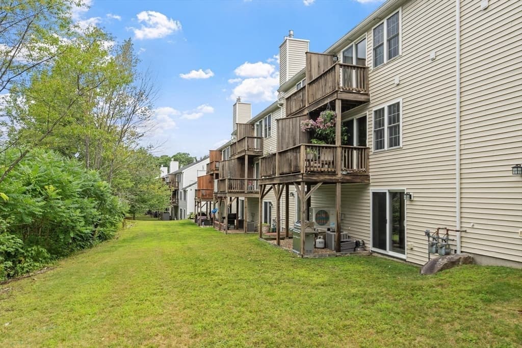 35 Green Briar Rd # 35, Fitchburg MA 01420 photo 34