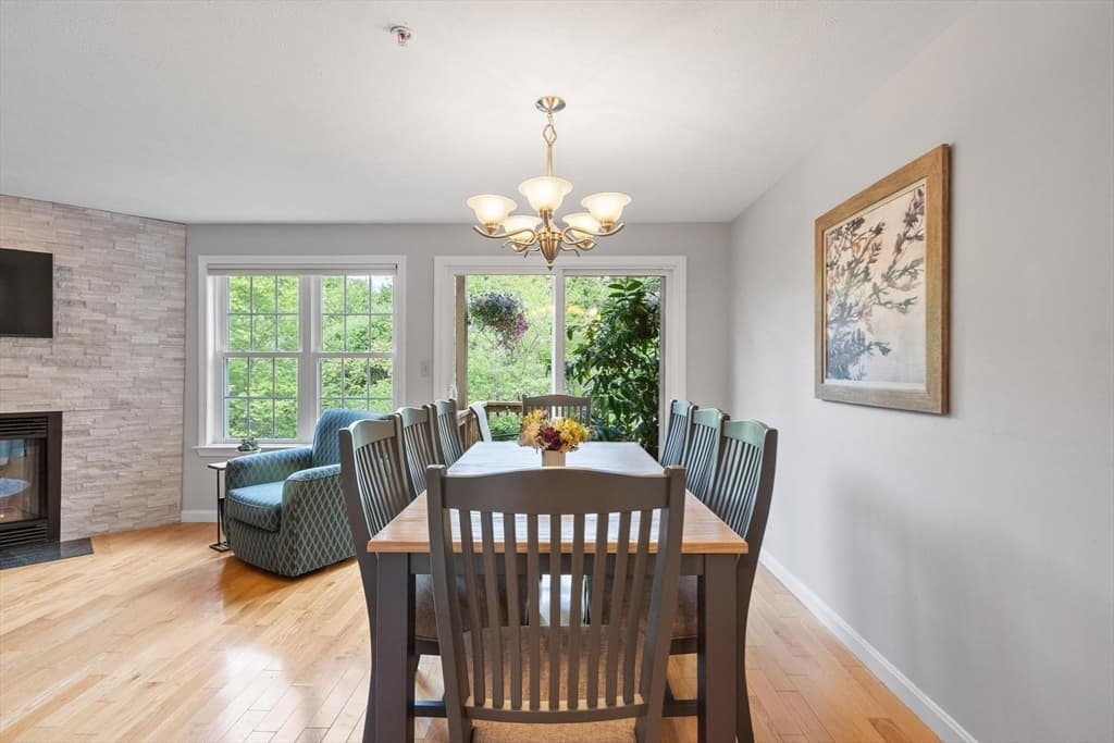 35 Green Briar Rd # 35, Fitchburg MA 01420 photo 8