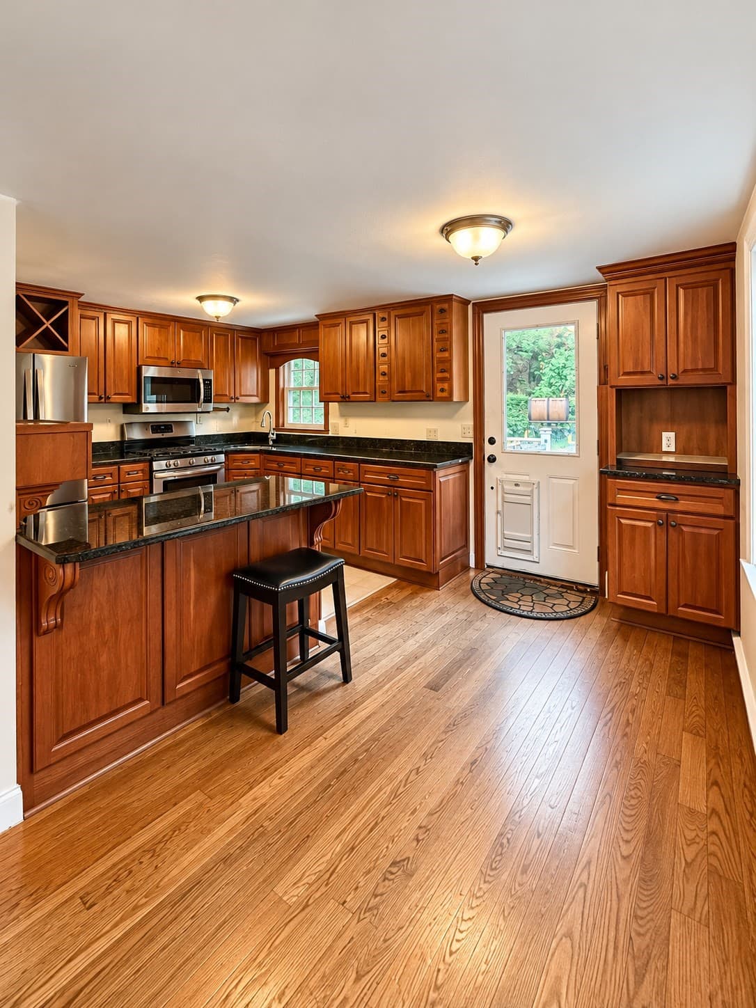 Single Family Residence at 31 Main St, Sandwich MA 02563, photo 6 of 11