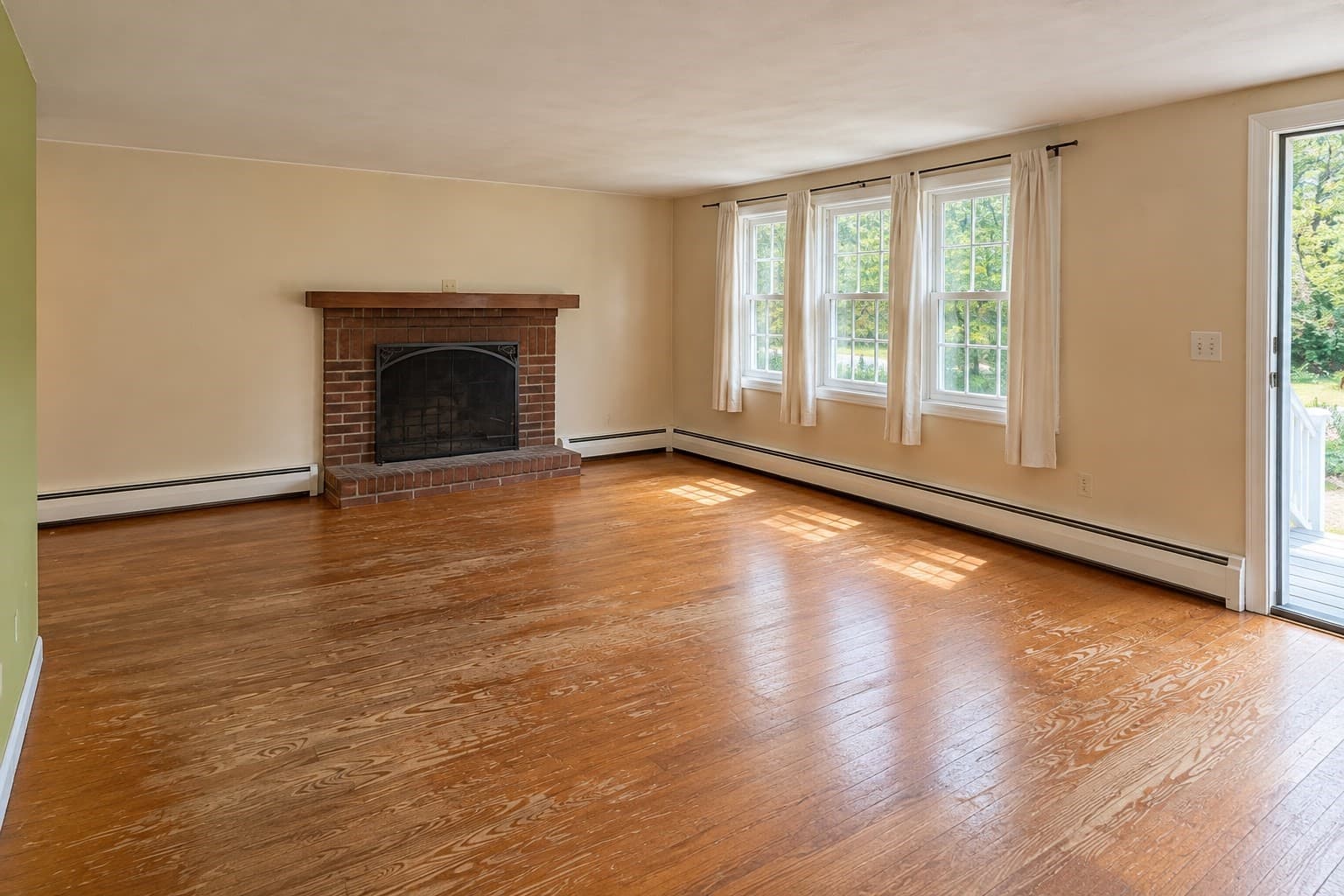Single Family Residence at 31 Main St, Sandwich MA 02563, photo 3 of 11