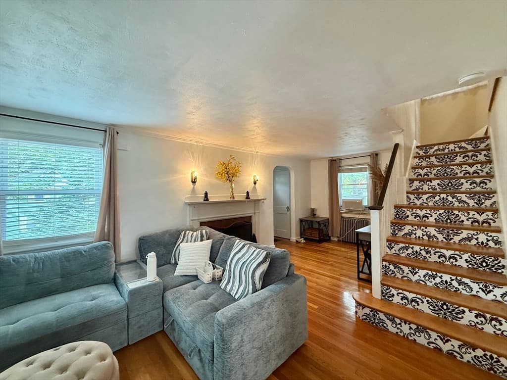 8 Myopia Rd., Boston MA 02136 photo 4