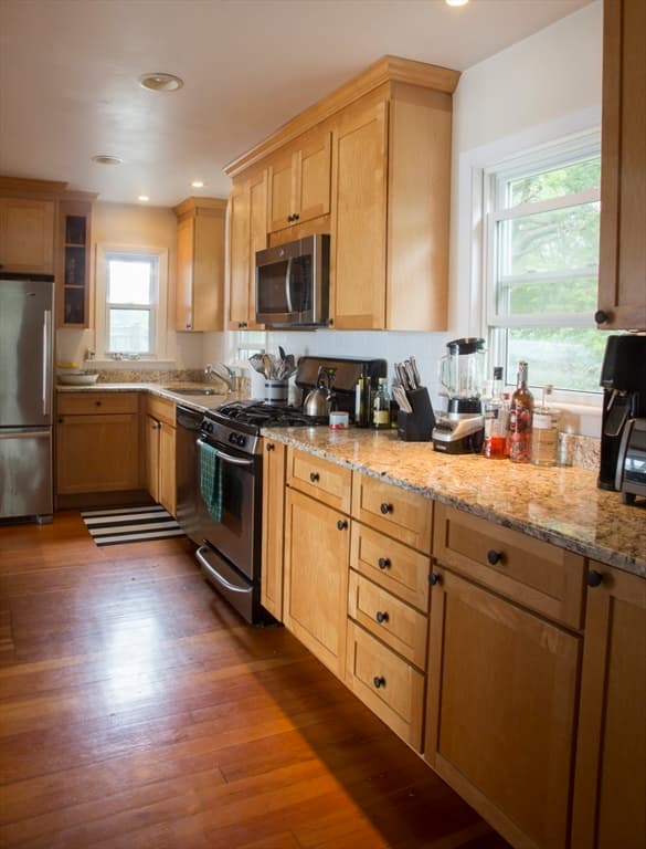 11 Dennison St, Gloucester MA 01930 photo 10