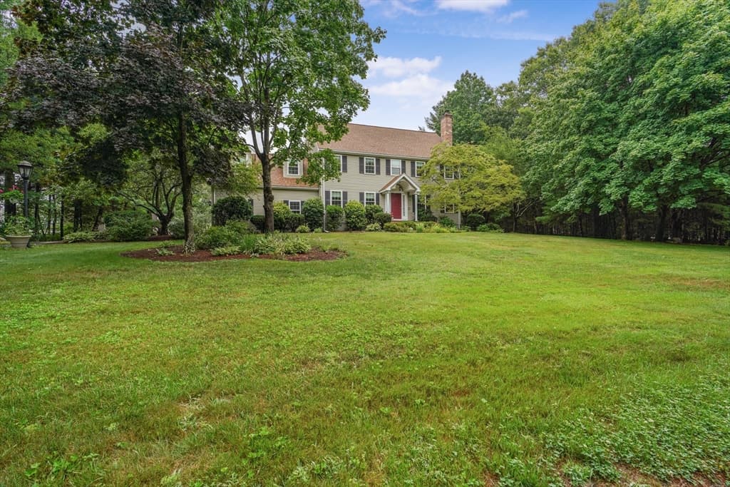 20 King Phillip Drive, Rehoboth MA 02769 photo 2