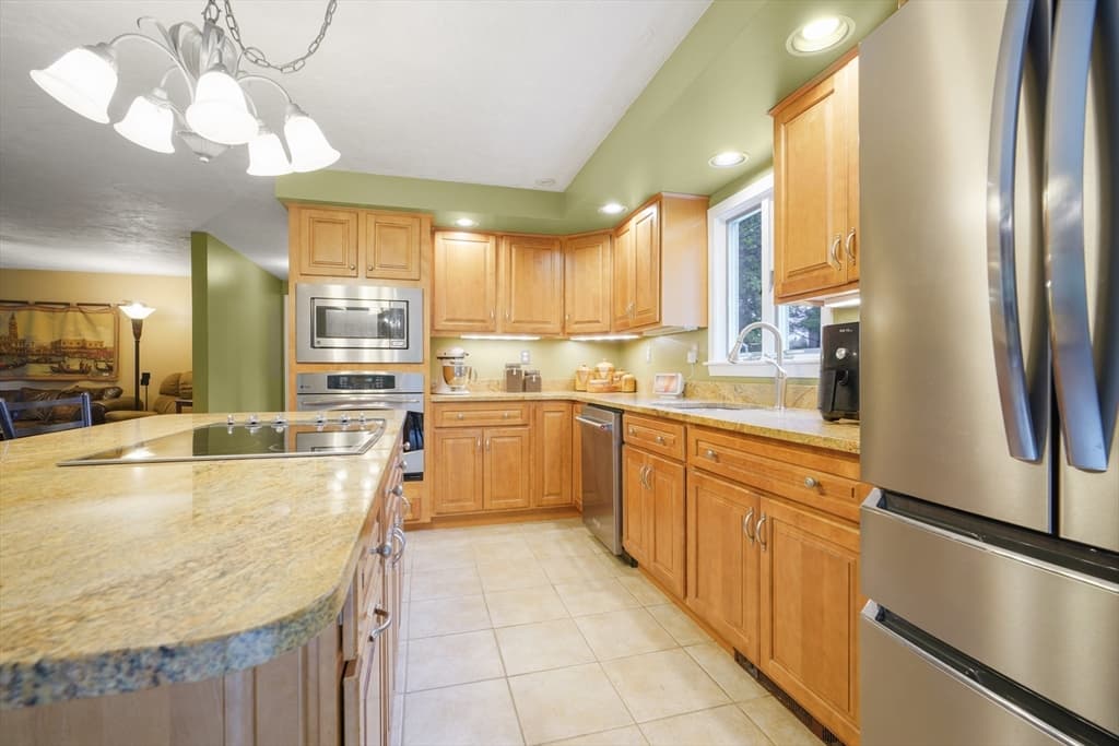20 King Phillip Drive, Rehoboth MA 02769 photo 12