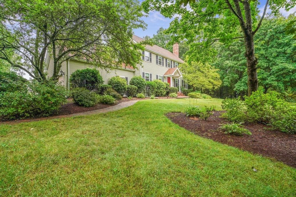 20 King Phillip Drive, Rehoboth MA 02769 photo 4