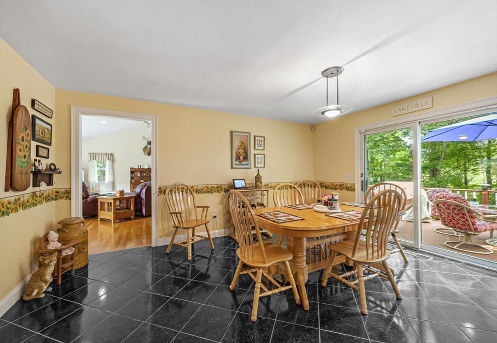 37 Malbone St, Lakeville MA 02347 photo 20