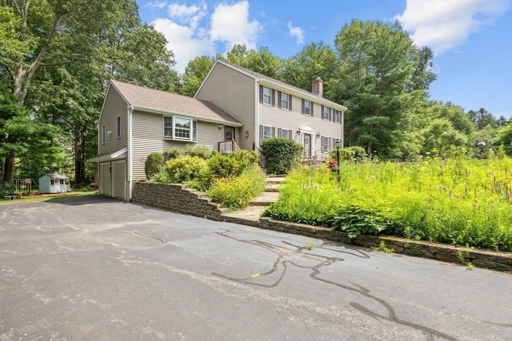 37 Malbone St, Lakeville MA 02347 photo 10