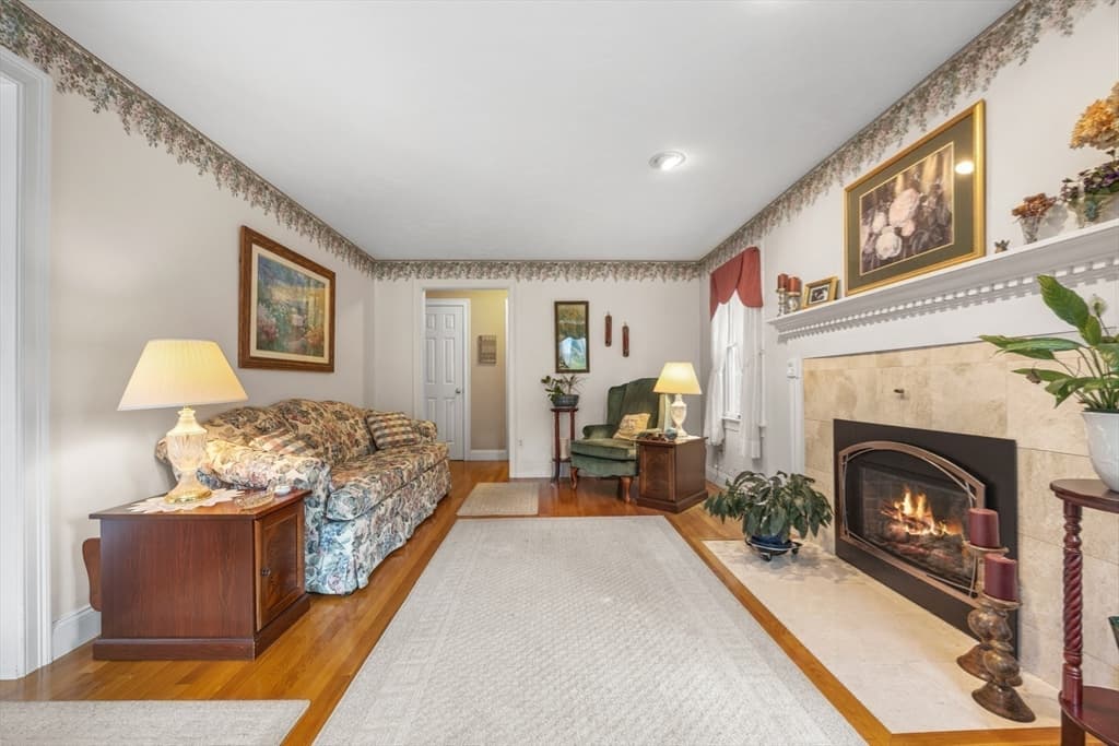 37 Malbone St, Lakeville MA 02347 photo 15