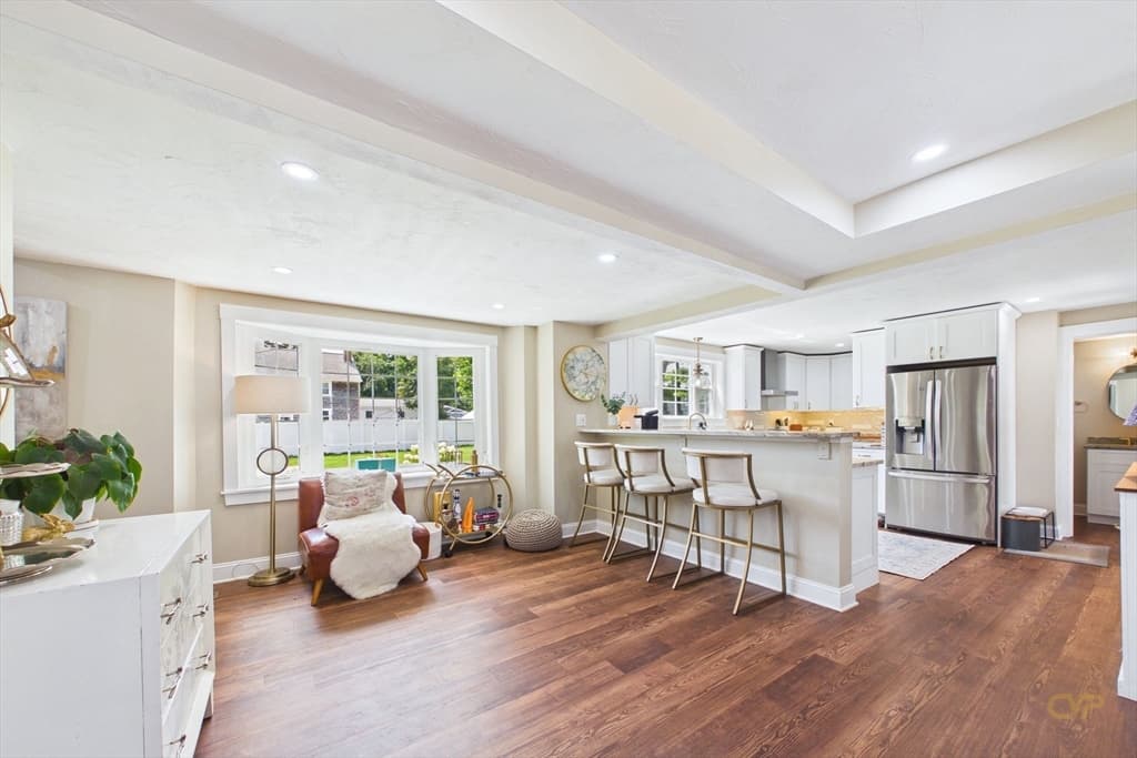 24 Oxford Street, Fairhaven MA 02719 photo 12