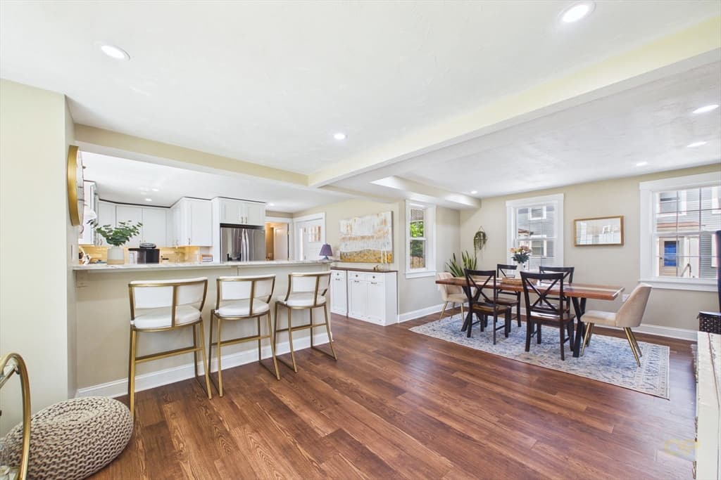 24 Oxford Street, Fairhaven MA 02719 photo 7