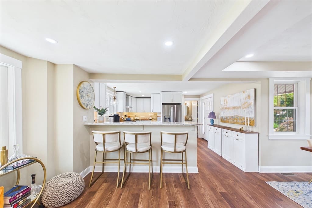 24 Oxford Street, Fairhaven MA 02719 photo 14