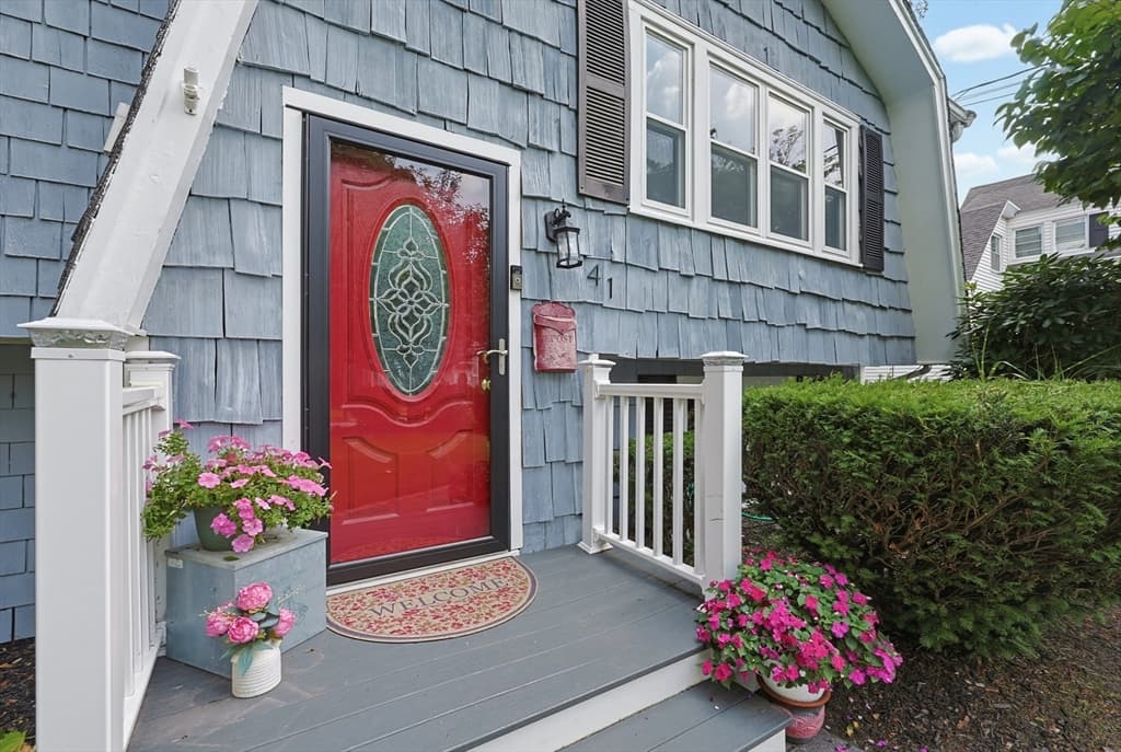 41 Myrtle St, Rockland MA 02370 photo 2