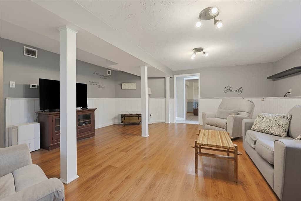 41 Myrtle St, Rockland MA 02370 photo 18