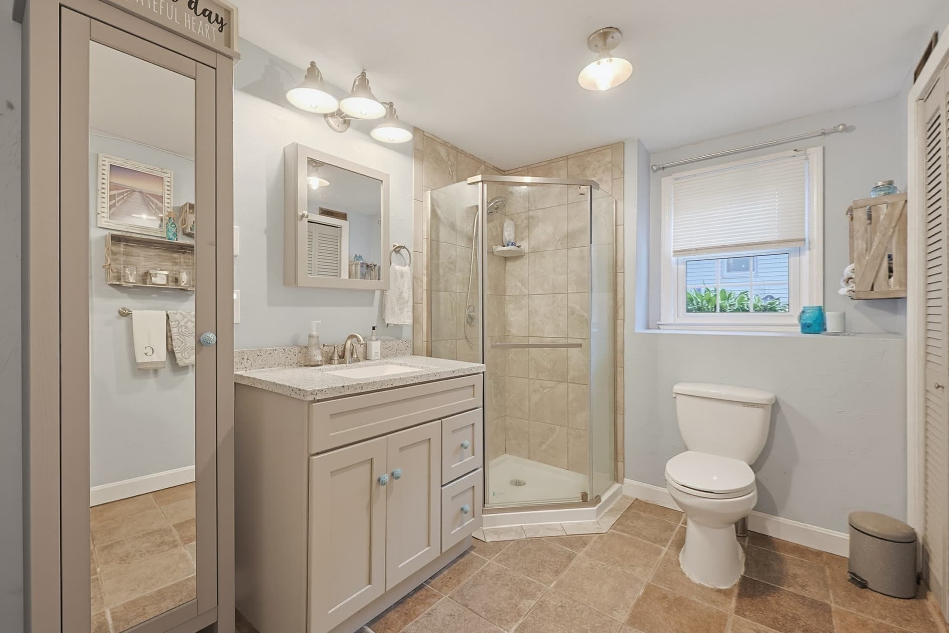 Single Family Residence at 41 Myrtle St, Rockland MA 02370, photo 21 of 42