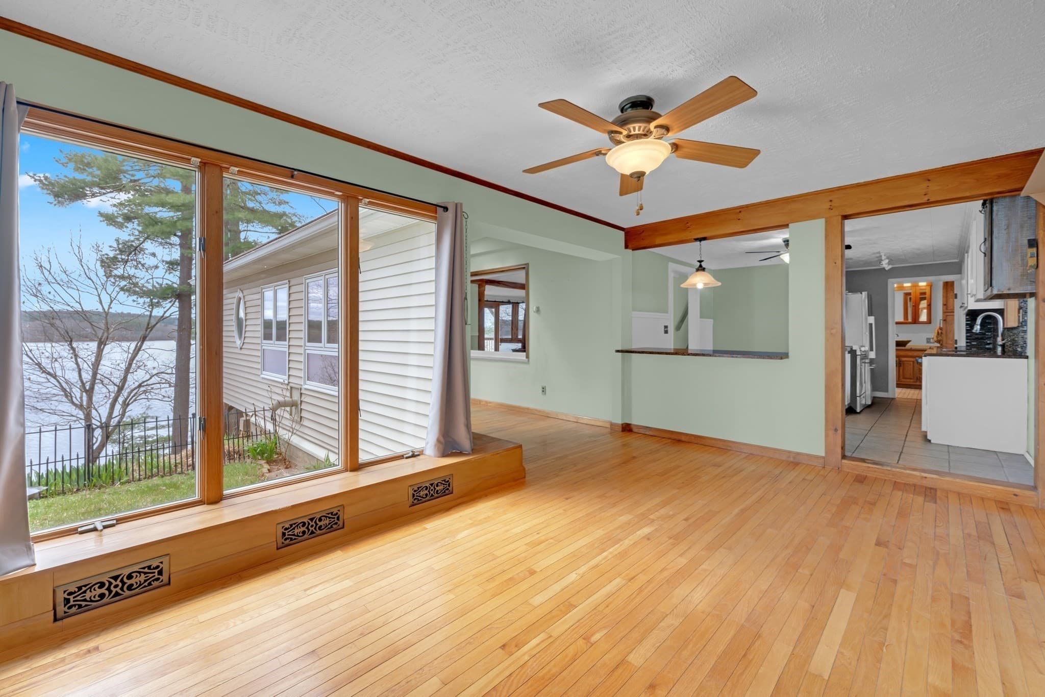 Single Family Residence at 172 Stone Road, East Brookfield MA 01515, East Brookfield, photo 7 of 27