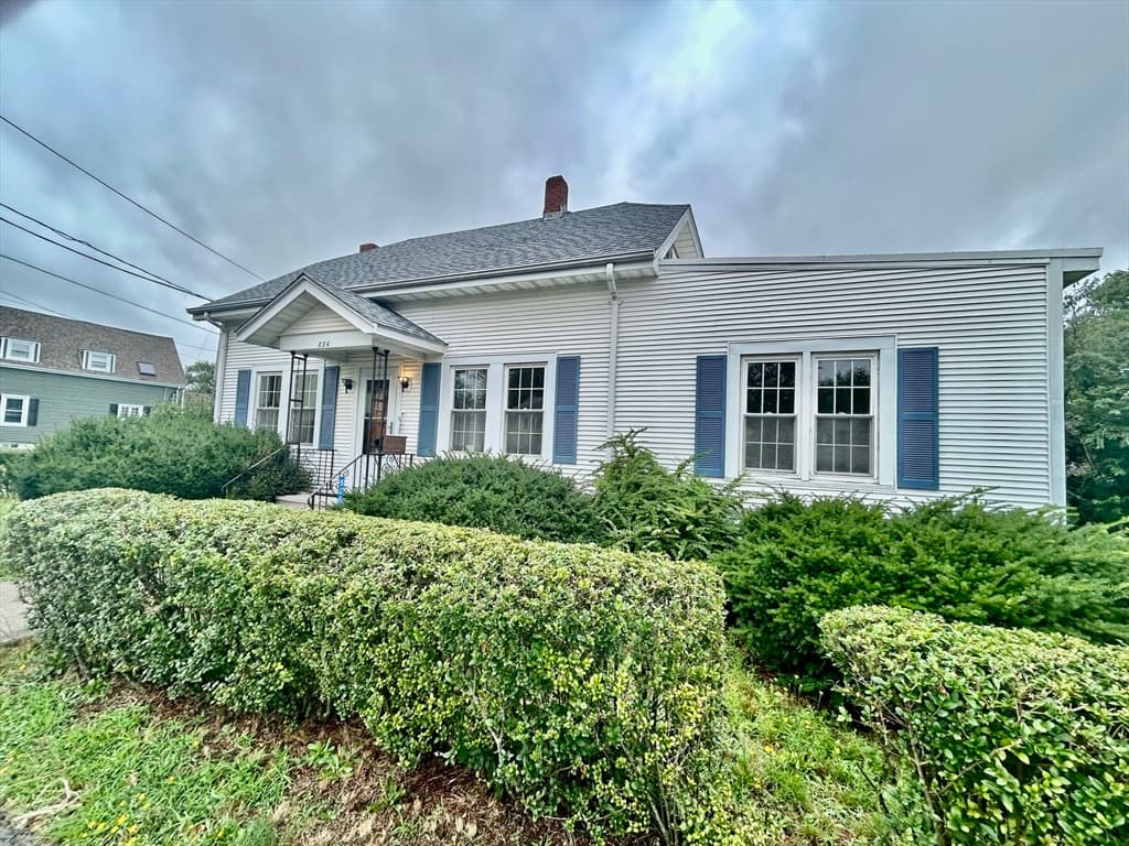 556 Brayton Ave, Somerset MA 02726 photo 11