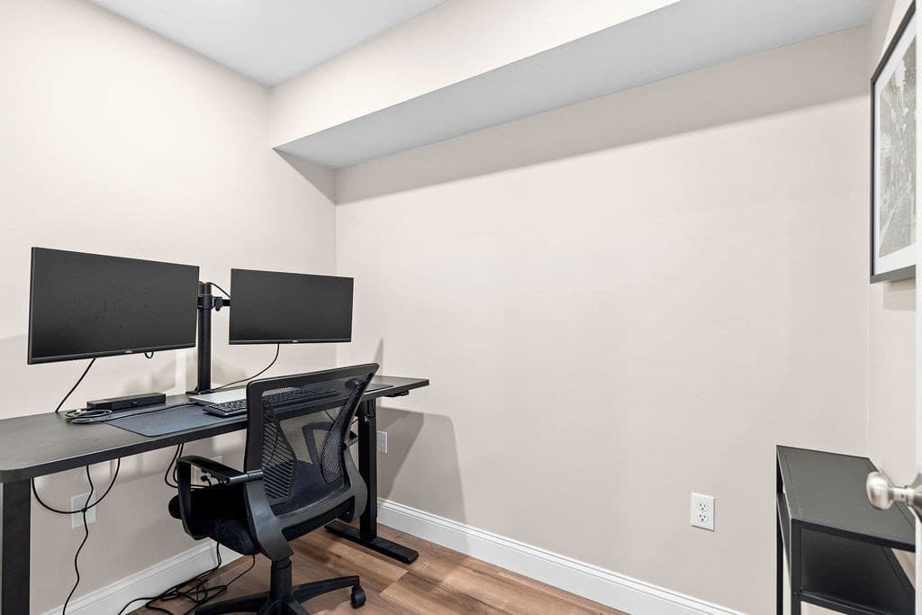 Condominium at 1005 Auburn St # C2, Whitman MA 02382, Whitman, photo 32 of 42