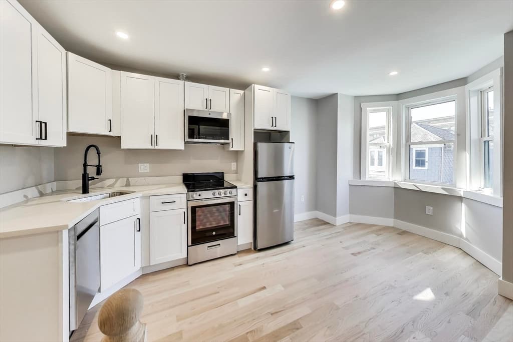 35-37 Delle Ave, Boston MA 02120 photo 5