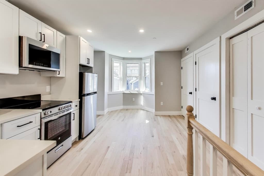 35-37 Delle Ave, Boston MA 02120 photo 4