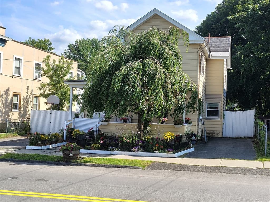 12 Lincoln Street, Pittsfield MA 01201