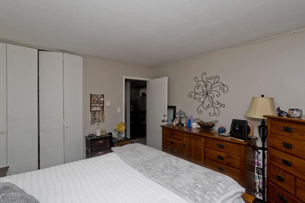 1304 Elm St # 1B, West Springfield MA 01089 photo 22