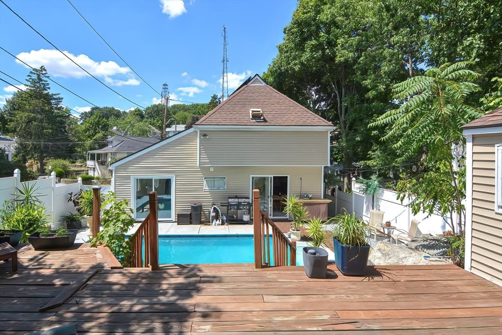 15 Bower S Bower, Malden MA 02148 photo 32