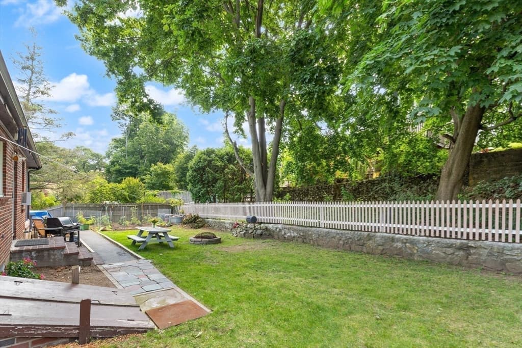24 Taylor Rd, Lynn MA 01904 photo 7