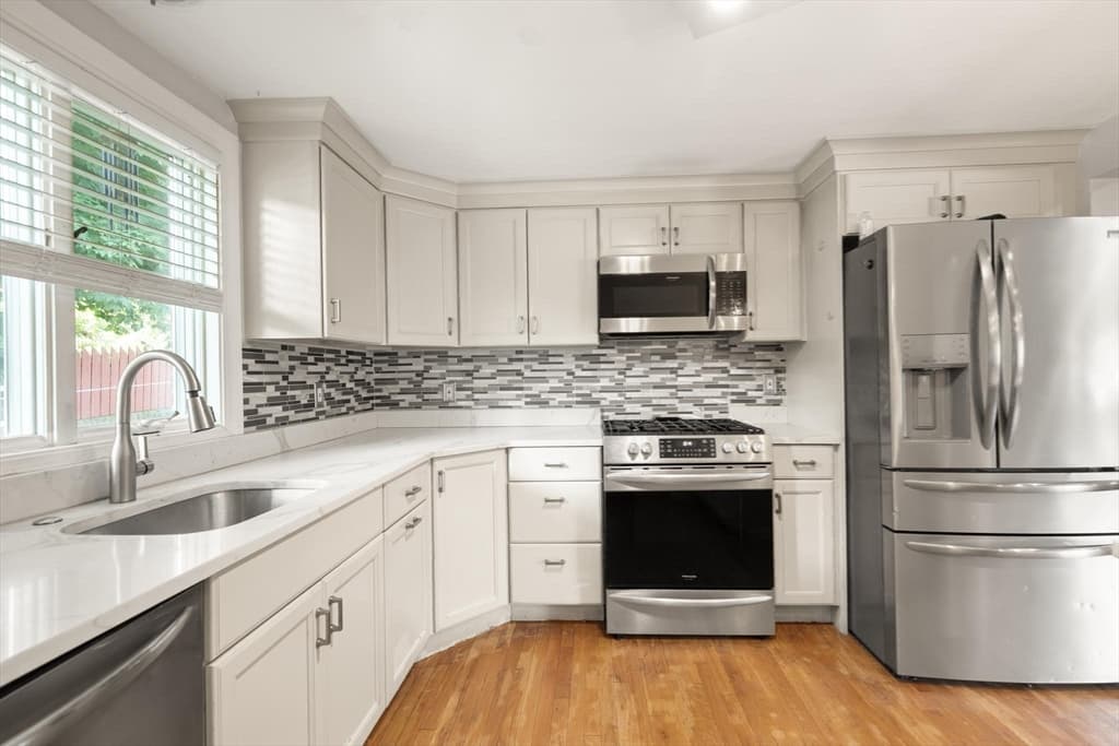 24 Taylor Rd, Lynn MA 01904 photo 15
