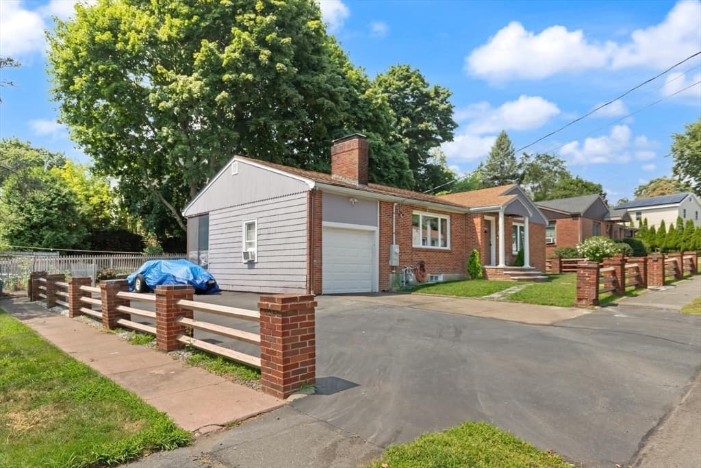 24 Taylor Rd, Lynn MA 01904 photo 4