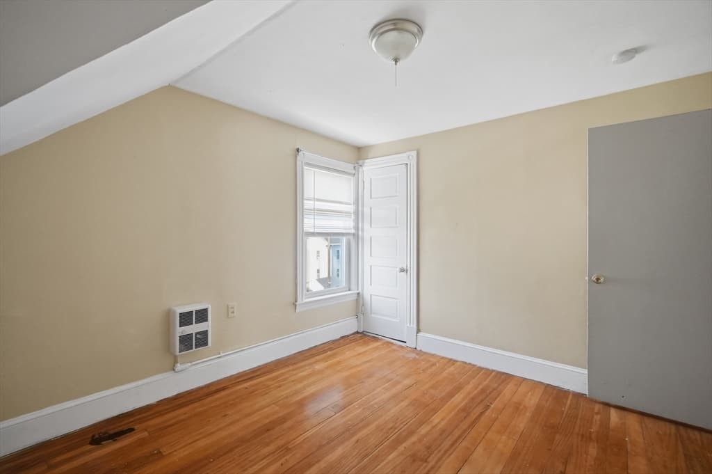 23 Frederick St, Westfield MA 01085 photo 12