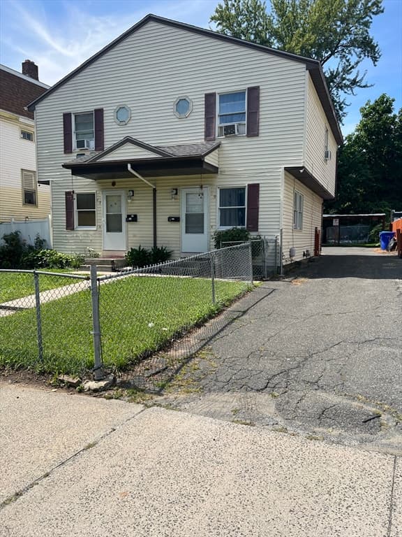17-19 Webster St, Springfield MA 01104