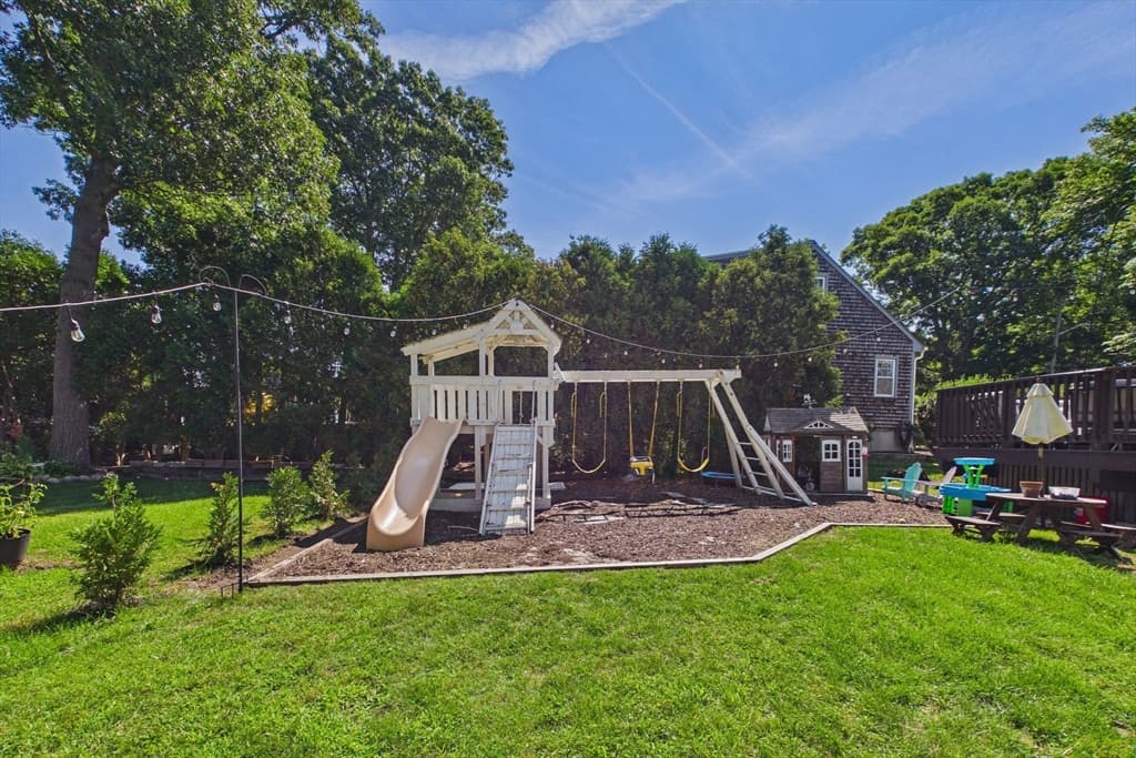 844 Hood St, Fall River MA 02720 photo 37