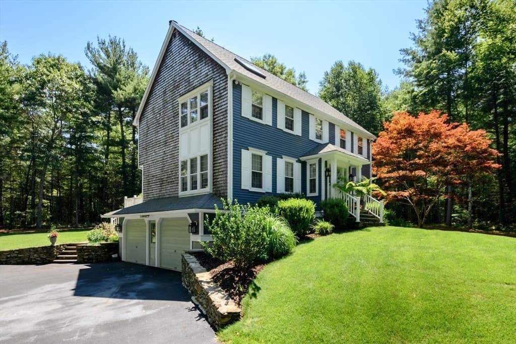 43 Tony Terrace, Bridgewater MA 02324 photo 2