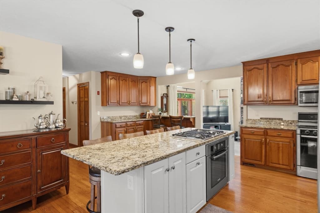 43 Tony Terrace, Bridgewater MA 02324 photo 8
