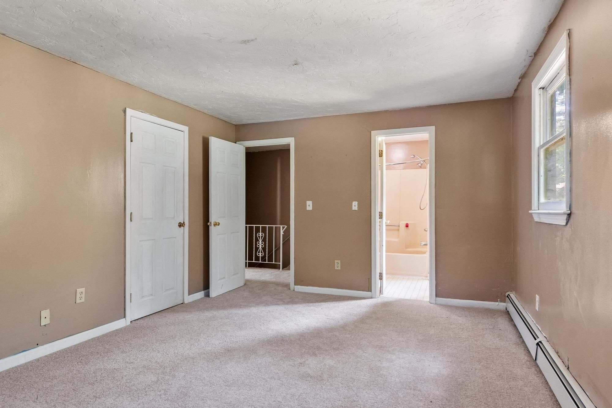 Duplex at 196-198 Hayden Rd, Groton MA 01450, photo 7 of 22