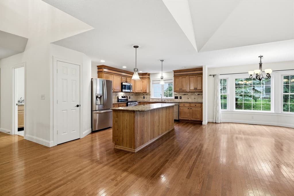 75 Shadow Brook Est # 75, South Hadley MA 01075 photo 13