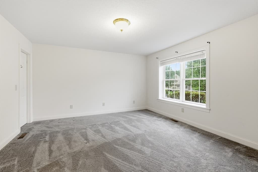 75 Shadow Brook Est # 75, South Hadley MA 01075 photo 8