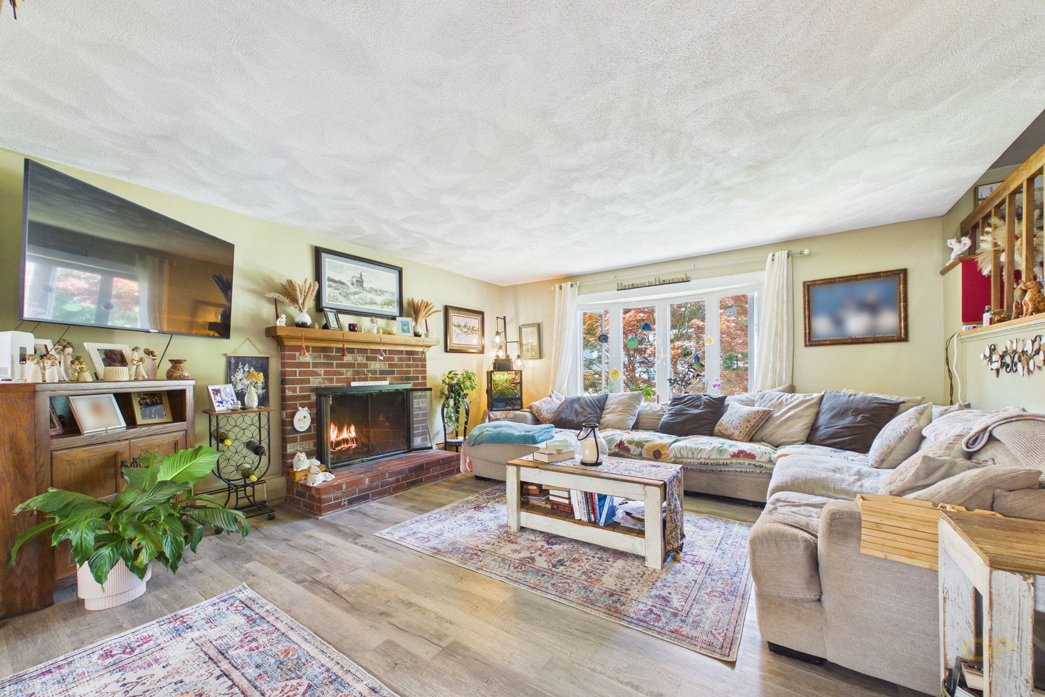 Single Family Residence at 127 Parsonage Way, Attleboro MA 02703, Attleboro, photo 6 of 42
