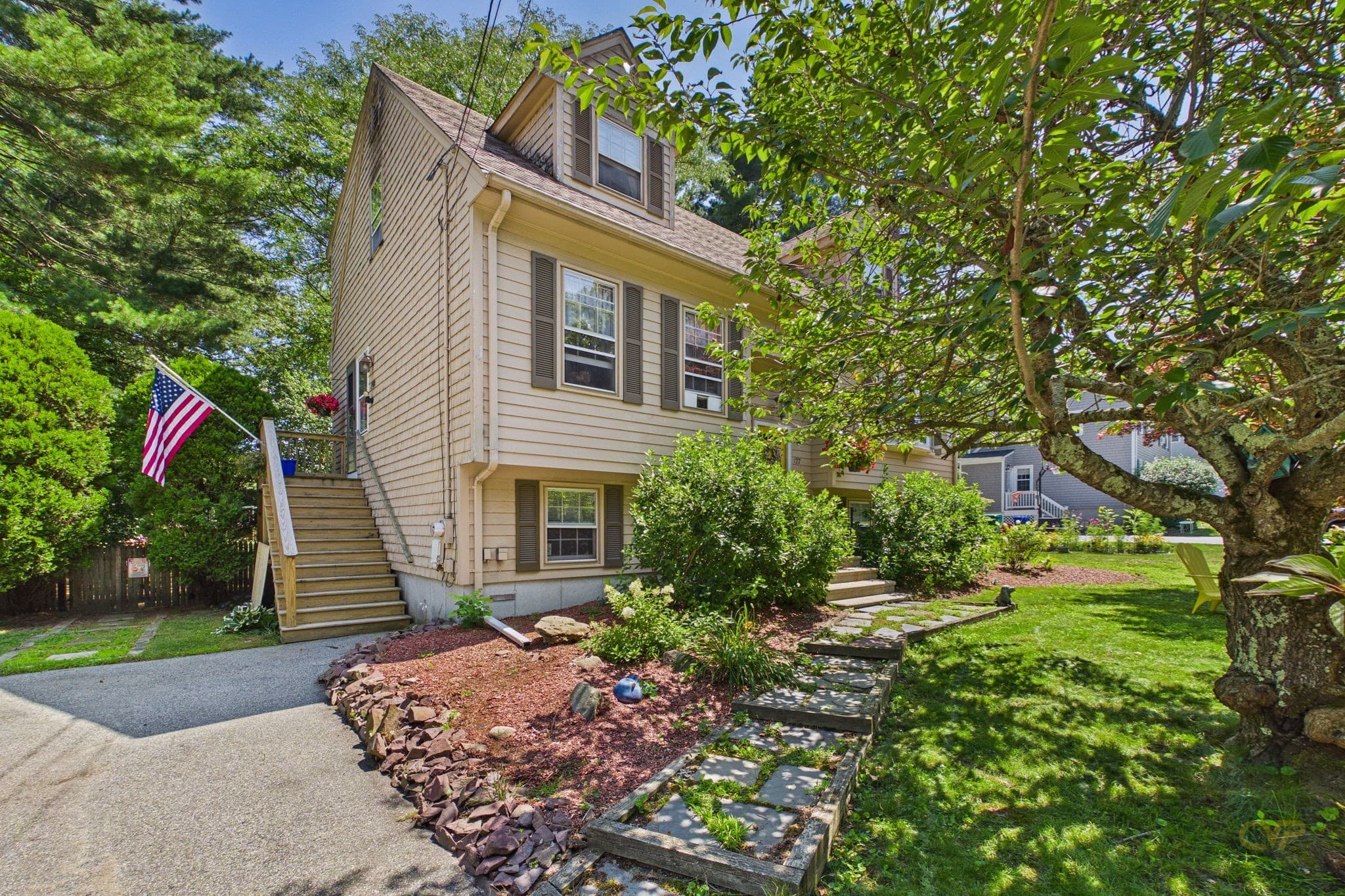 Single Family Residence at 127 Parsonage Way, Attleboro MA 02703, Attleboro, photo 3 of 42