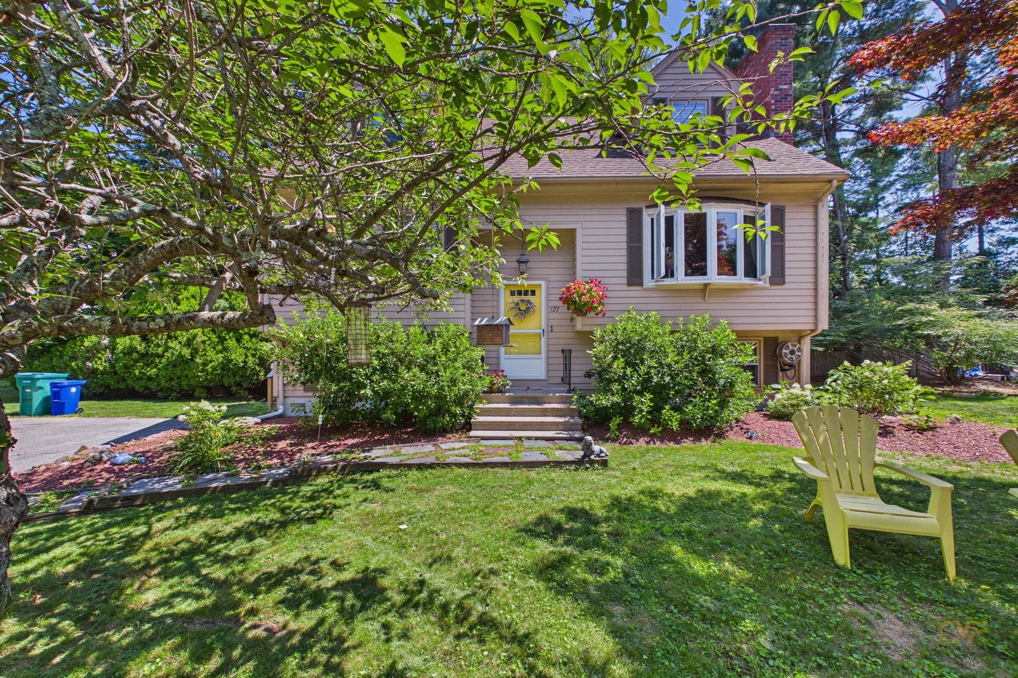 Single Family Residence at 127 Parsonage Way, Attleboro MA 02703, Attleboro, photo 4 of 42